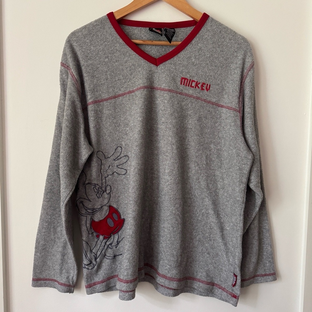 Vintage Y2K Mickey Unlimited Gray‎ Fleece Long Sleeve Top XL 90s Y2K Disney Red